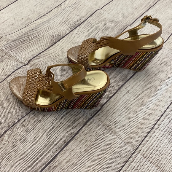 Braided front wedge - Picture 3 of 7